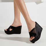 Mesh Cut Out Wedges